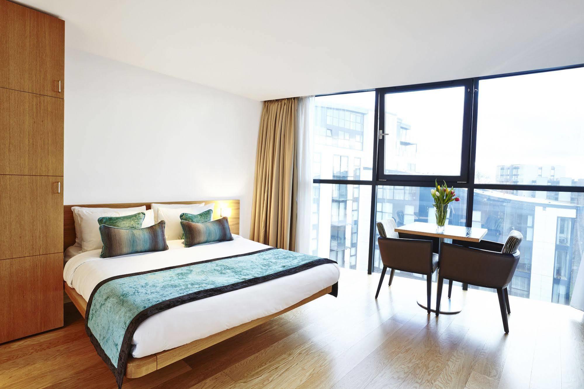 Tower Bridge London Apartments Exterior photo
