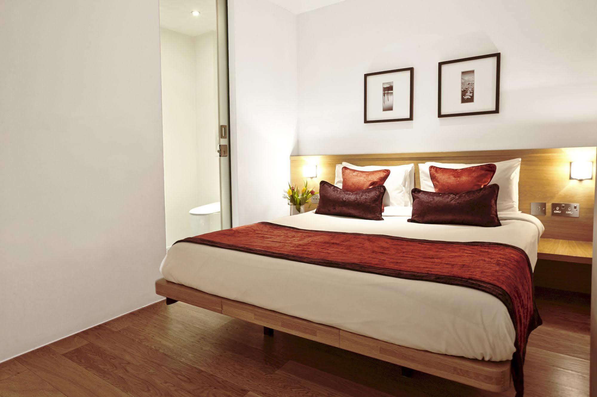 Tower Bridge London Apartments Exterior photo